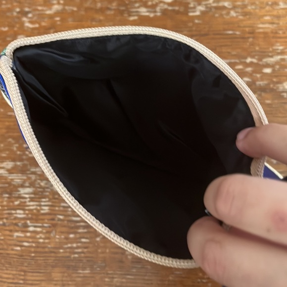 COPY - Beautiful Chinese Blue Purse with flowers - Picture 4 of 8